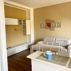 https://casa-eugenia.it-lombardy.com